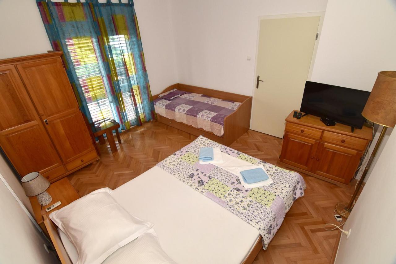 Apartments Dobrinic 马卡尔斯卡 外观 照片
