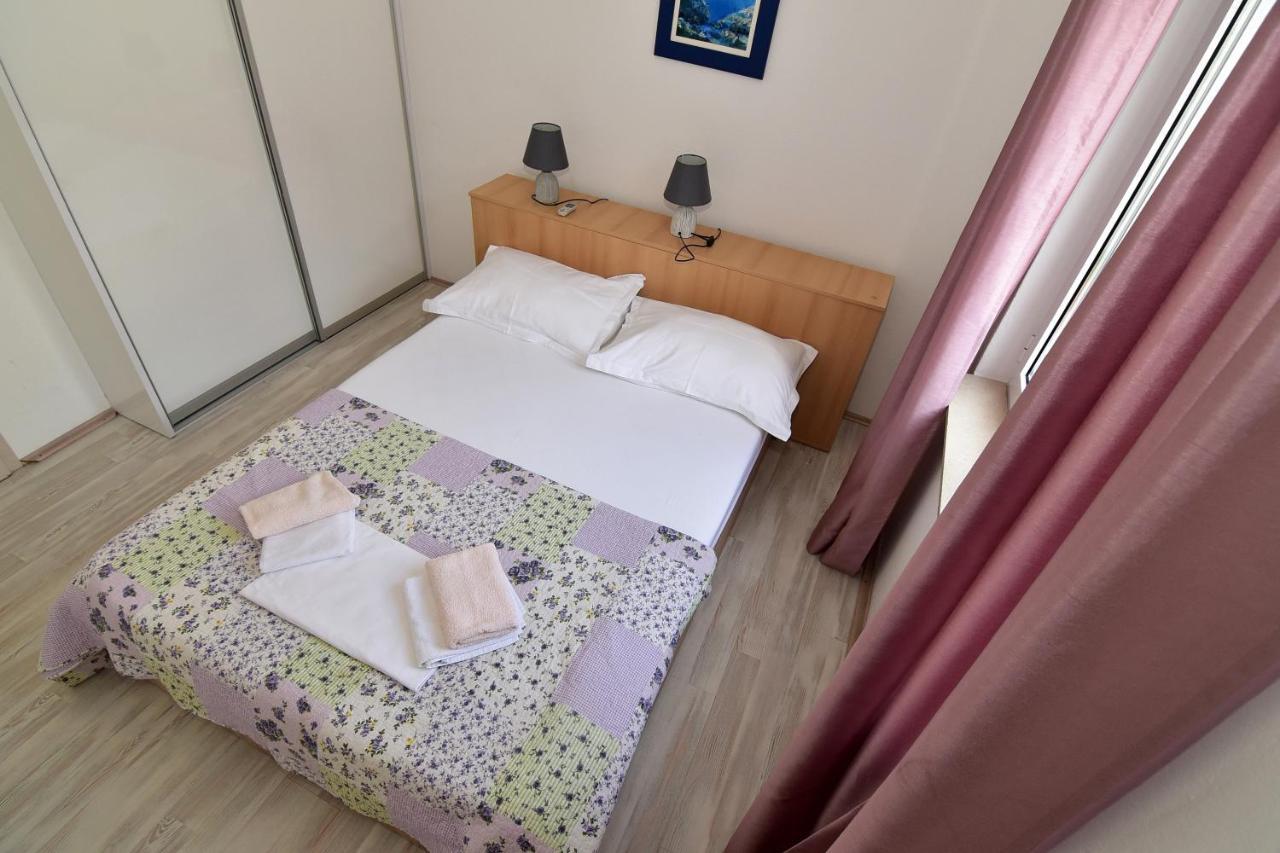 Apartments Dobrinic 马卡尔斯卡 外观 照片