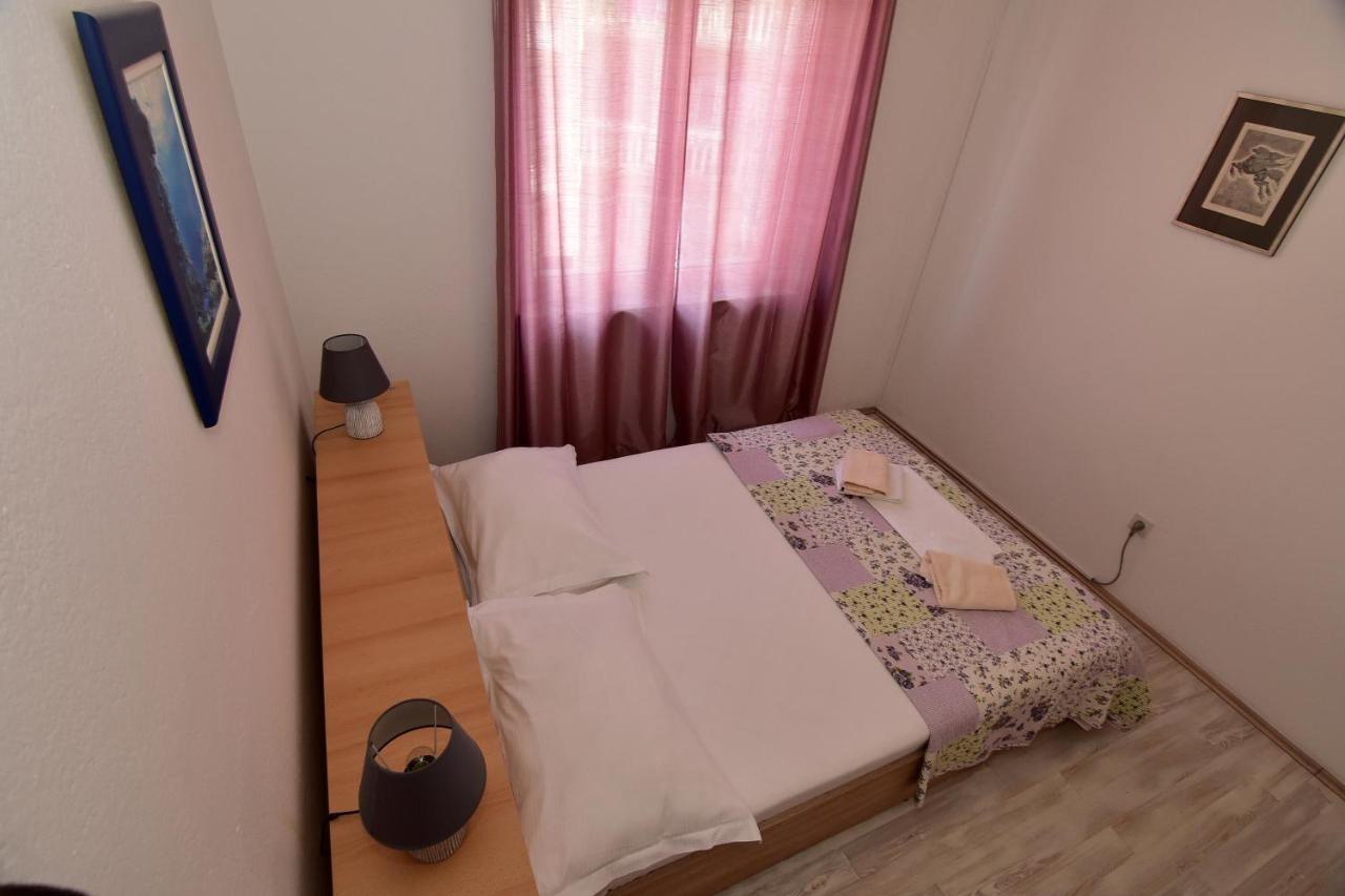 Apartments Dobrinic 马卡尔斯卡 外观 照片
