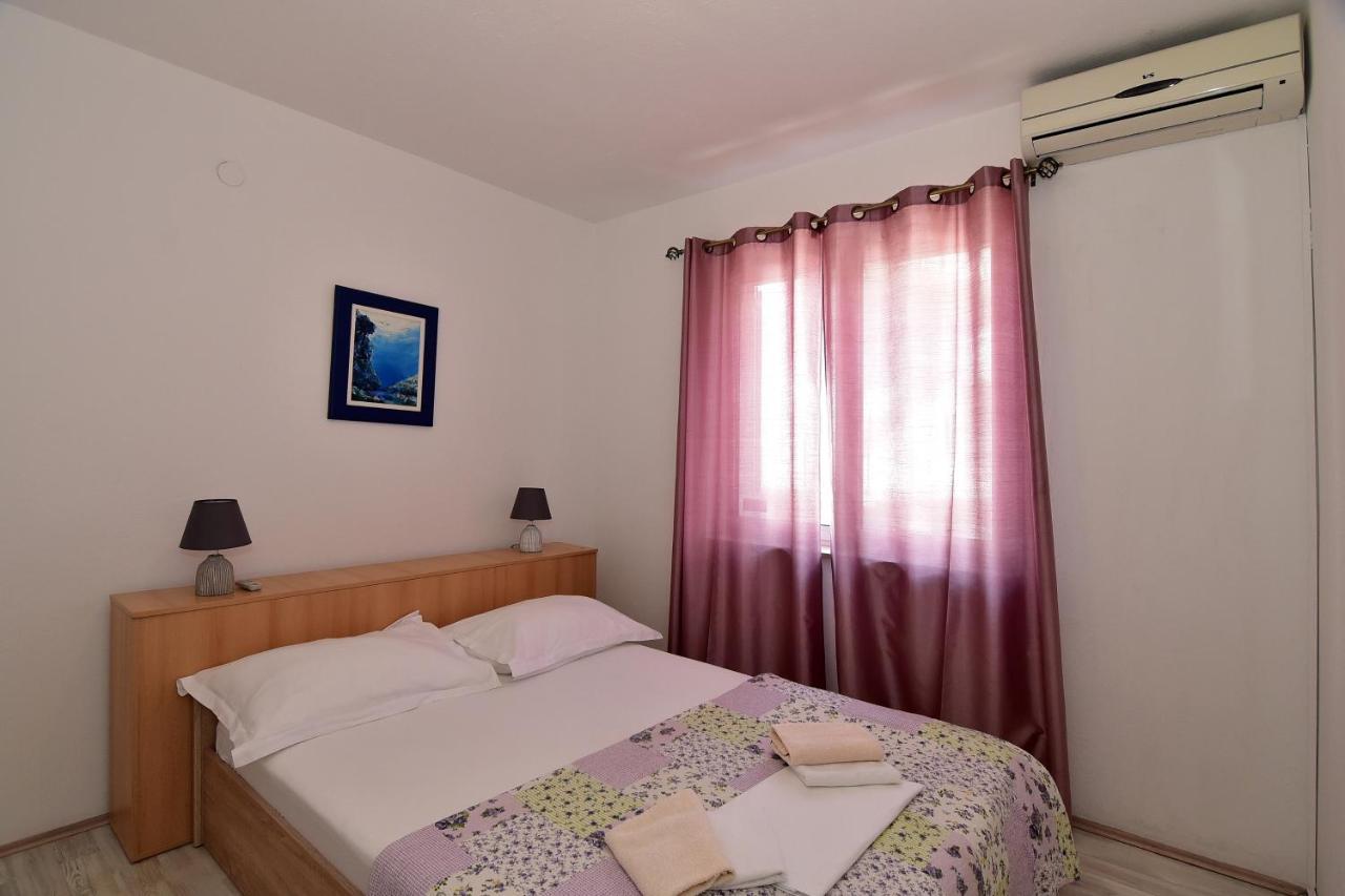 Apartments Dobrinic 马卡尔斯卡 外观 照片