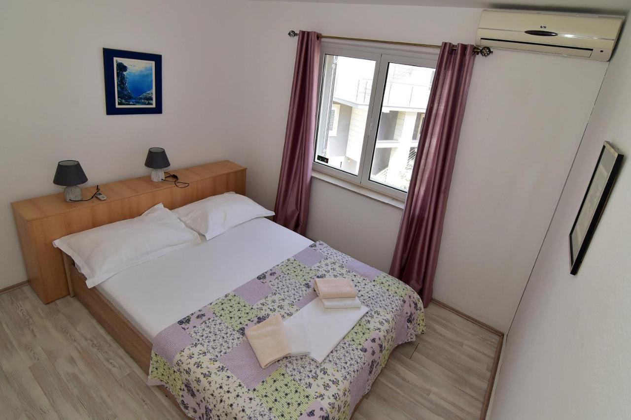 Apartments Dobrinic 马卡尔斯卡 外观 照片