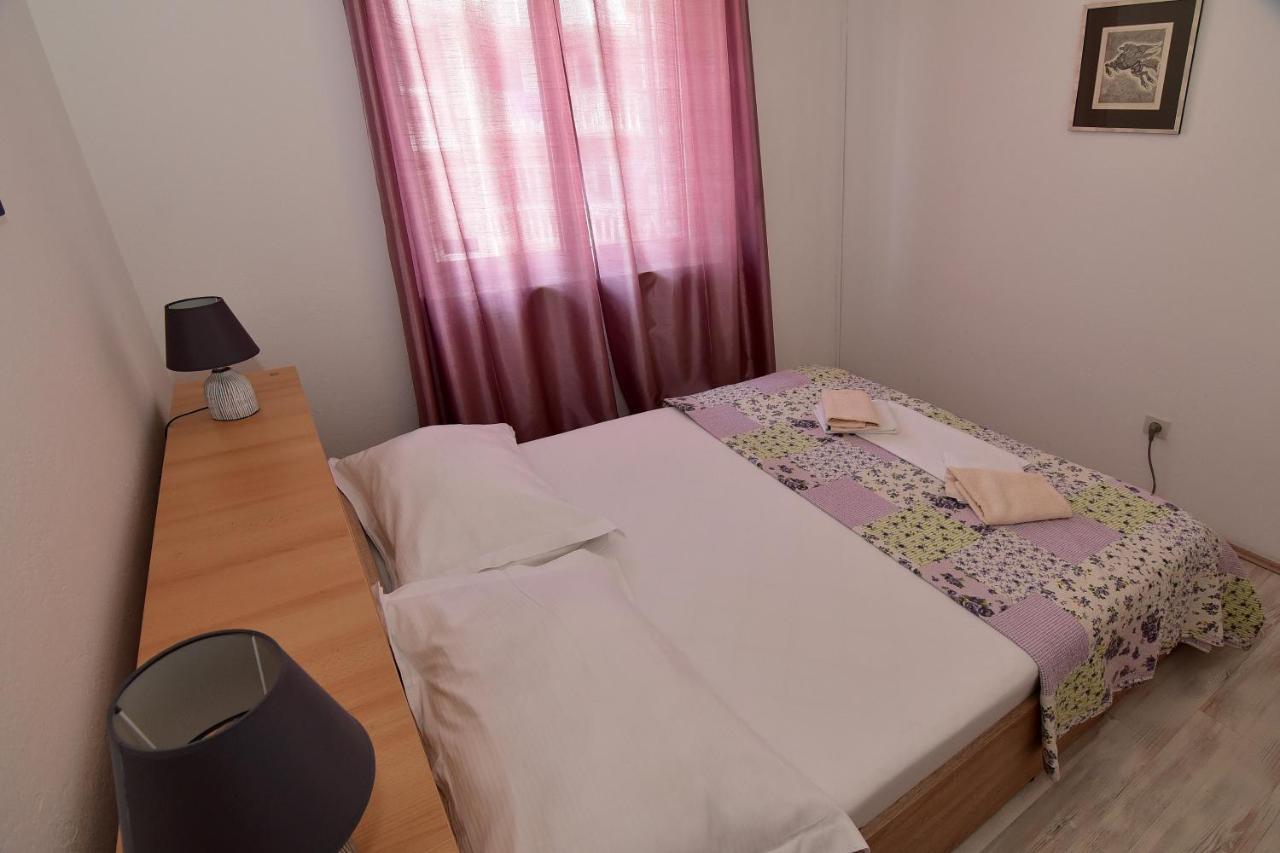 Apartments Dobrinic 马卡尔斯卡 外观 照片
